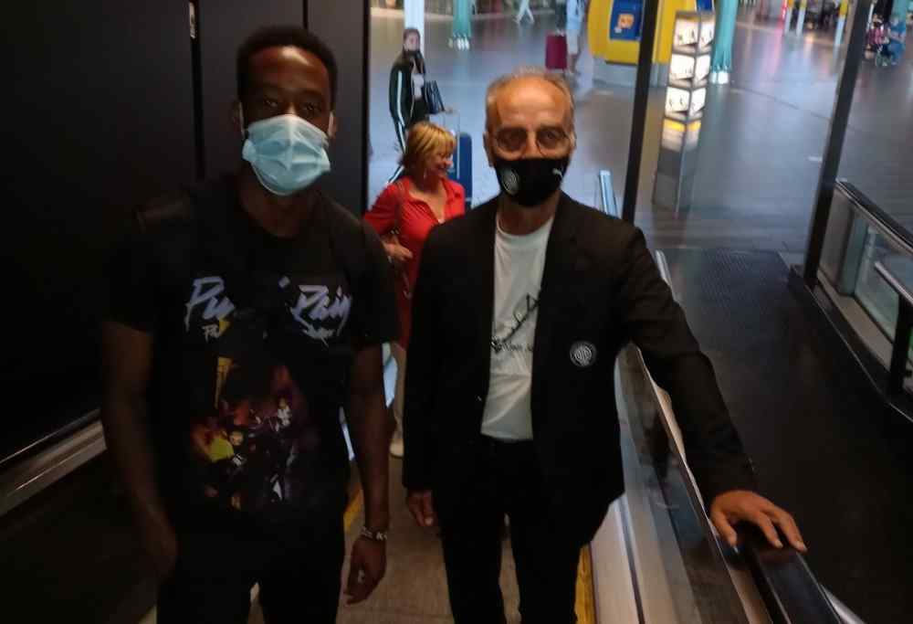 "&Theta;έ&lambda;&omega; &nu;&alpha; &pi;&epsilon;&tau;ύ&chi;&omega; &mu;&epsilon; &tau;&omicron;&nu; &Omicron;&Phi;&Eta;" (VIDEO)