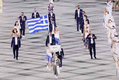 &Sigma;&upsilon;&gamma;&kappa;ί&nu;&eta;&sigma;&eta;: &Eta; &Epsilon;&lambda;&lambda;ά&delta;&alpha; &pi;&rho;ώ&tau;&eta; &sigma;&tau;&eta;&nu; &tau;&epsilon;&lambda;&epsilon;&tau;ή έ&nu;&alpha;&rho;&xi;&eta;&sigmaf; &sigma;&tau;&omicron; &Tau;&Omicron;&Kappa;&Iota;&Omicron;