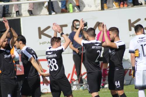 &Kappa;&alpha;&iota; ...&tau;ώ&rho;&alpha; &omicron; &Alpha;&iota;&gamma;&iota;&nu;&iota;&alpha;&kappa;ό&sigmaf; &gamma;&iota;&alpha; &tau;&omicron;&nu; &Omicron;&Phi;&Eta;, &mu;&epsilon; &sigma;&tau;ό&chi;&omicron; &tau;&omicron; 7&Chi;7