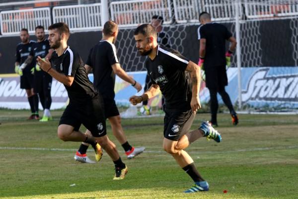 &Omicron;&iota; 25 &pi;&alpha;ί&kappa;&tau;&epsilon;&sigmaf; &tau;&omicron;&upsilon; &Omicron;&Phi;&Eta; &pi;&omicron;&upsilon; &pi;ά&nu;&epsilon; &Kappa;&alpha;&rho;&pi;&epsilon;&nu;ή&sigma;&iota;