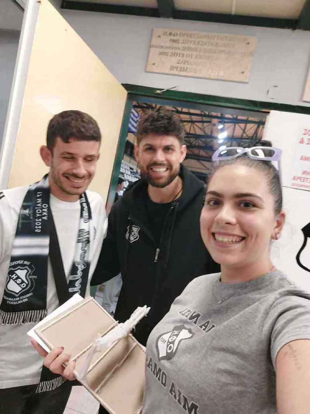 &Omicron; &Omicron;&Phi;&Eta; &theta;&alpha; &beta;&rho;&alpha;&beta;&epsilon;ύ&sigma;&epsilon;&iota; &sigma;&tau;&omicron; &pi;&alpha;&iota;&chi;&nu;ί&delta;&iota; &mu;&epsilon; &tau;&omicron;&nu; &Omicron;&lambda;&upsilon;&mu;&pi;&iota;&alpha;&kappa;ό, &tau;&omicron;&nu; &Kappa;&omega;&nu;&sigma;&tau;&alpha;&nu;&tau;ί&nu;&omicron; &Tau;&sigma;&alpha;&gamma;&kappa;&alpha;&tau;ά&kappa;&eta; &omicron; &omicron;&pi;&omicron;ί&omicron;&sigmaf; &pi;&alpha;&rho;&alpha;&kappa;&omicron;&lambda;&omicron;&upsilon;&theta;&epsilon;ί &alpha;&gamma;ώ&nu;&epsilon;&sigmaf; &beta;ό&lambda;&epsilon;ϊ &mu;&epsilon; &tau;&alpha; &mu;ά&tau;&iota;&alpha; &tau;&eta;&sigmaf; &psi;&upsilon;&chi;ή&sigmaf; &tau;&omicron;&upsilon;!