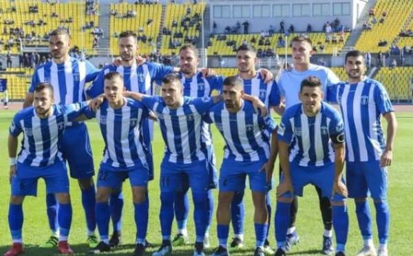 &Sigma;&tau;&eta;&nu; &Epsilon;&Rho;&Tau;3 &omicron; &Eta;&rho;ό&delta;&omicron;&tau;&omicron;&sigmaf;