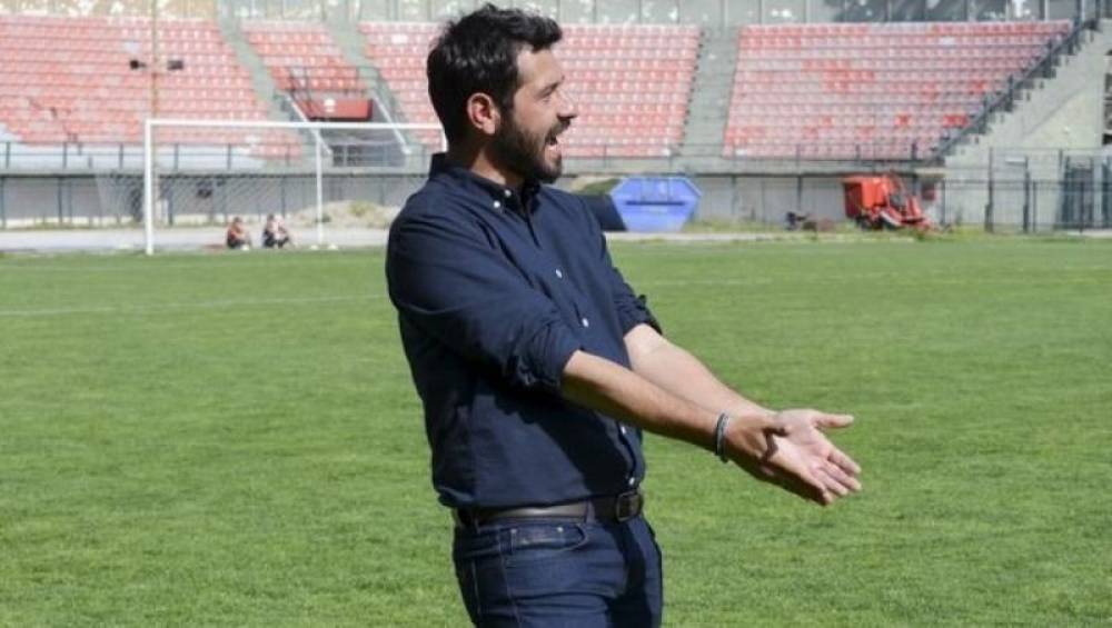 &Psi;ή&nu;&epsilon;&tau;&alpha;&iota;...έ&kappa;&pi;&lambda;&eta;&xi;&eta;