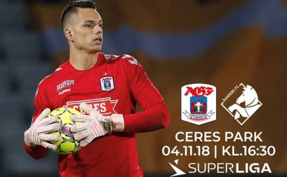 O &Iota;&sigma;&pi;&alpha;&nu;ό&sigmaf; Oscar Walley &kappa;&alpha;&iota; &tau;&omicron; &mu;&alpha;&rho;&tau;ύ&rho;&iota;&omicron; &tau;&eta;&sigmaf; &sigma;&tau;&alpha;&gamma;ό&nu;&alpha;&sigmaf; &mu;&epsilon; &tau;&iota;&sigmaf; &mu;&epsilon;&tau;&alpha;&gamma;&rho;&alpha;&phi;έ&sigmaf; &tau;&omicron;&upsilon; &Omicron;&Phi;&Eta;