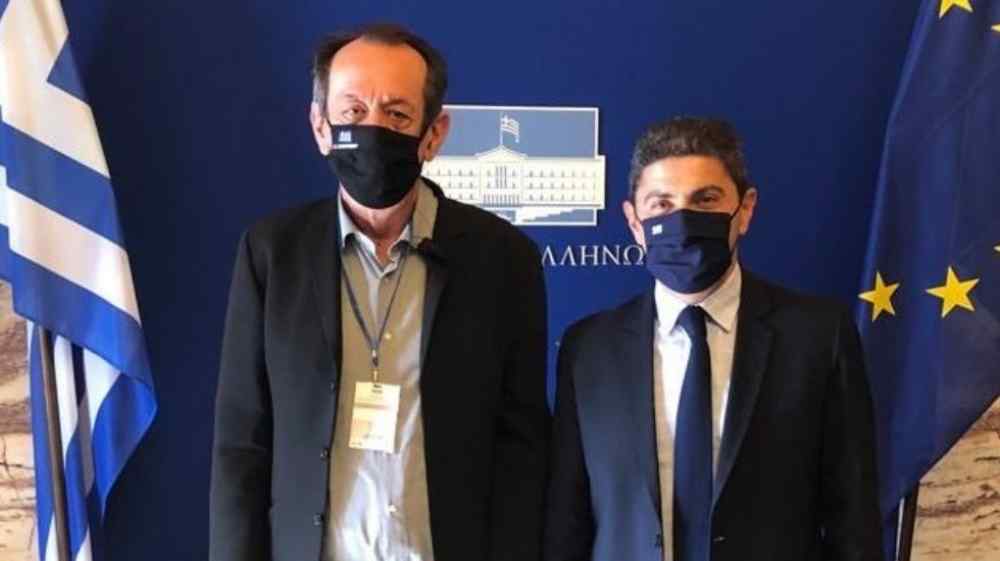 &Omicron; &Gamma;&iota;ά&nu;&nu;&eta;&sigmaf; &Rho;ά&lambda;&lambda;&eta;&sigmaf; &mu;έ&lambda;&omicron;&sigmaf; &tau;&eta;&sigmaf; &Epsilon;&Epsilon;&Alpha; &mu;&epsilon;&tau;ά &alpha;&pi;&omicron; &pi;&rho;ό&tau;&alpha;&sigma;&eta; &tau;&omicron;&upsilon; &Lambda;&epsilon;&upsilon;&tau;έ&rho;&eta; &Alpha;&upsilon;&gamma;&epsilon;&nu;ά&kappa;&eta;