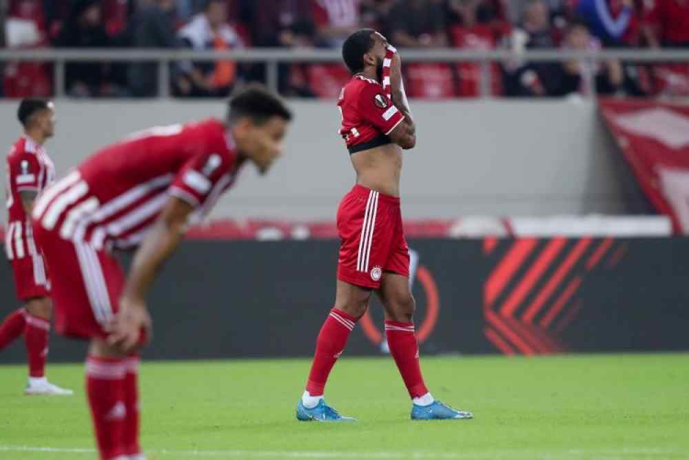 &Mu;&alpha;ύ&rho;&eta; &nu;ύ&chi;&tau;&alpha; &gamma;&iota;&alpha; &Omicron;&lambda;&upsilon;&mu;&pi;&iota;&alpha;&kappa;ό &kappa;&alpha;&iota; &Pi;&Alpha;&Omicron;&Kappa; (VIDEOS)