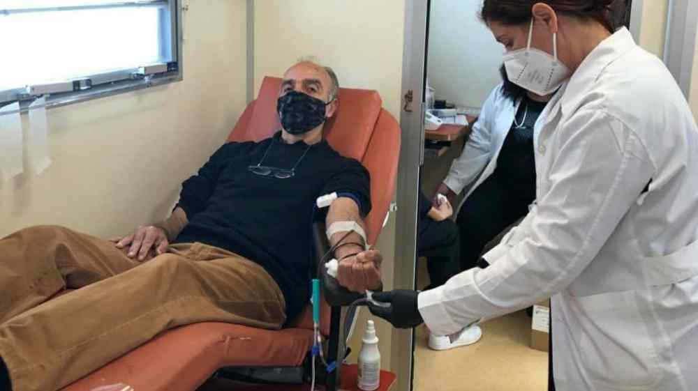 &Pi;&epsilon;&tau;&upsilon;&chi;&eta;&mu;έ&nu;&eta; &eta; &epsilon;&theta;&epsilon;&lambda;&omicron;&nu;&tau;&iota;&kappa;ή &alpha;&iota;&mu;&omicron;&delta;&omicron;&sigma;ί&alpha; &pi;&omicron;&upsilon; &delta;&iota;&omicron;&rho;&gamma;ά&nu;&omega;&sigma;&alpha;&nu; &omicron;&iota; &delta;&eta;&mu;&omicron;&sigma;&iota;&omicron;&gamma;&rho;ά&phi;&omicron;&iota; &tau;&omicron;&upsilon; &Eta;&rho;&alpha;&kappa;&lambda;&epsilon;ί&omicron;&upsilon;
