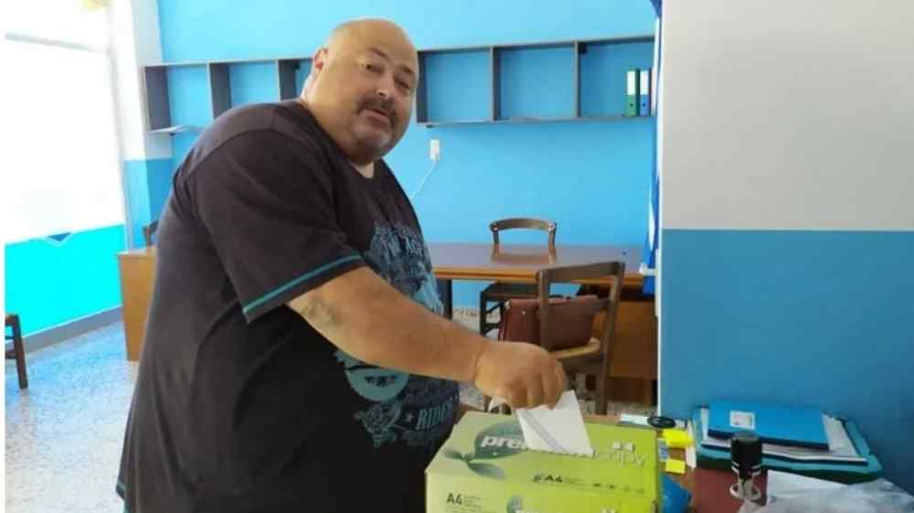 &Tau;&omicron; ό&rho;&alpha;&mu;&alpha; &epsilon;&nu;ό&sigmaf; &rho;&omicron;&mu;&alpha;&nu;&tau;&iota;&kappa;&omicron;ύ &alpha;&theta;&lambda;&eta;&tau;&iota;&kappa;&omicron;ύ &pi;&alpha;&rho;ά&gamma;&omicron;&nu;&tau;&alpha;