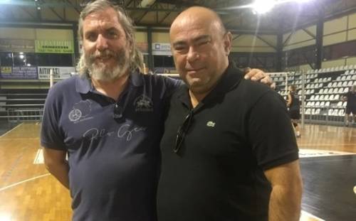 &Kappa;ά&nu;&epsilon;&iota; &delta;&omega;&rho;&epsilon;ά έ&nu;&alpha; &sigma;ύ&gamma;&chi;&rho;&omicron;&nu;&omicron; &iota;&alpha;&tau;&rho;&epsilon;ί&omicron; &sigma;&tau;&omicron;&nu; &Omicron;&Phi;&Eta;