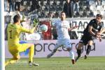 &Omicron; &alpha;&pi;&omicron;&kappa;&lambda;&epsilon;&iota;&sigma;&mu;ό&sigmaf; &mu;&epsilon; 7-1 &gamma;&kappa;&omicron;&lambda;, &eta; 5&eta; &sigma;&epsilon;&rho;ί ή&tau;&tau;&alpha; &tau;&omicron;&upsilon; &Omicron;&Phi;&Eta; &kappa;&alpha;&iota; &tau;&omicron; 3-5-2 &tau;&omicron;&upsilon; &Sigma;ί&mu;&omicron;&upsilon;