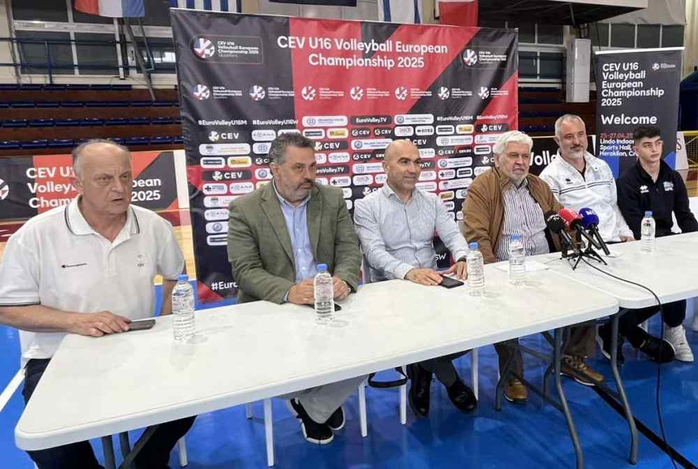 &Tau;&omicron; &Eta;&rho;ά&kappa;&lambda;&epsilon;&iota;&omicron; &kappa;&alpha;&iota; &eta; &Kappa;&rho;ή&tau;&eta; &xi;&alpha;&nu;ά &sigma;&tau;&omicron; &epsilon;&pi;ί&kappa;&epsilon;&nu;&tau;&rho;&omicron; &tau;&omicron;&upsilon; &Epsilon;&upsilon;&rho;&omega;&pi;&alpha;ϊ&kappa;&omicron;ύ &beta;ό&lambda;&epsilon;ϊ