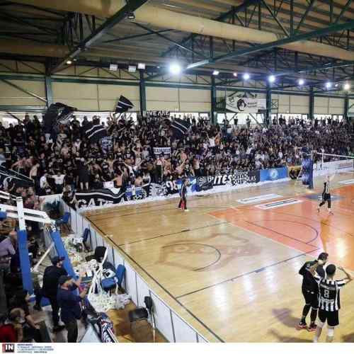 &Tau;&omicron; &pi;&rho;ώ&tau;&omicron; &sigma;&epsilon;&rho;&beta;ί&sigmaf; &tau;&omicron;&upsilon; &Omicron;&Phi;&Eta; &sigma;&tau;&eta;&nu; Volley League
