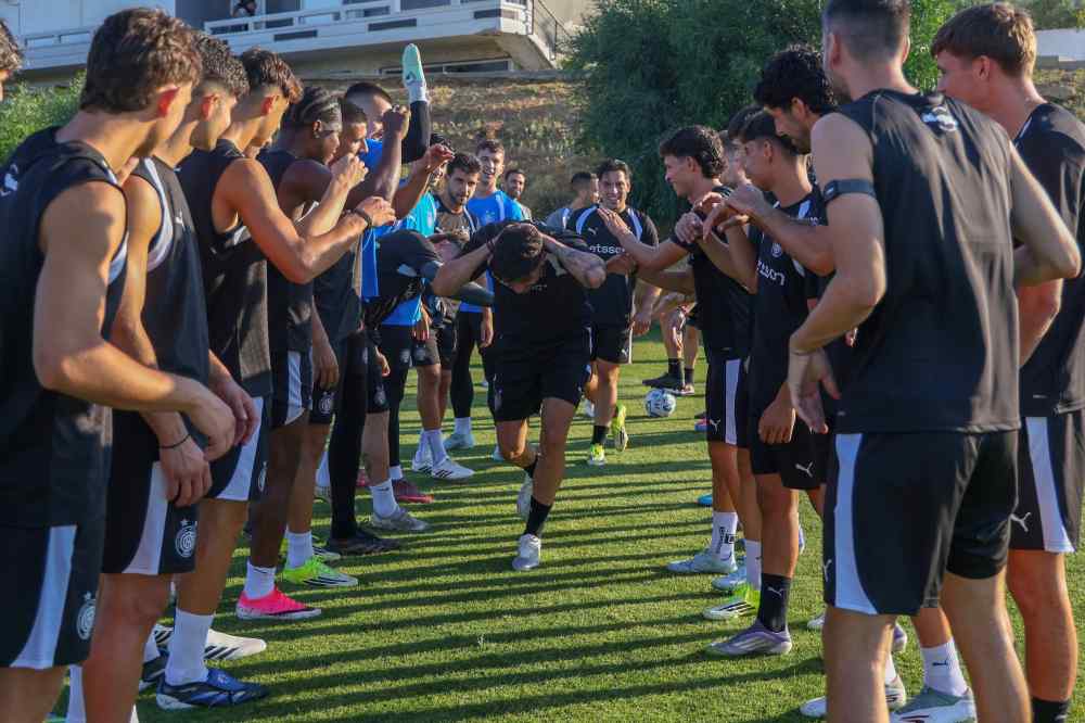 &Phi;&alpha;&tau;&omicron;ύ&rho;&omicron; &sigma;&tau;&omicron;&nu; &Sigma;&iota;έ&lambda;&eta;!