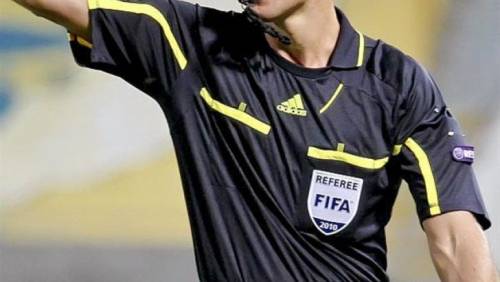 &Omicron; &delta;&iota;&alpha;&iota;&tau;&eta;&tau;ή&sigmaf; &pi;&omicron;&upsilon; &sigma;&phi;&upsilon;&rho;ί&zeta;&epsilon;&iota; &tau;&omicron;&nu; &Omicron;&Phi;&Eta; &sigma;&tau;&eta; &Lambda;ά&rho;&iota;&sigma;&alpha;
