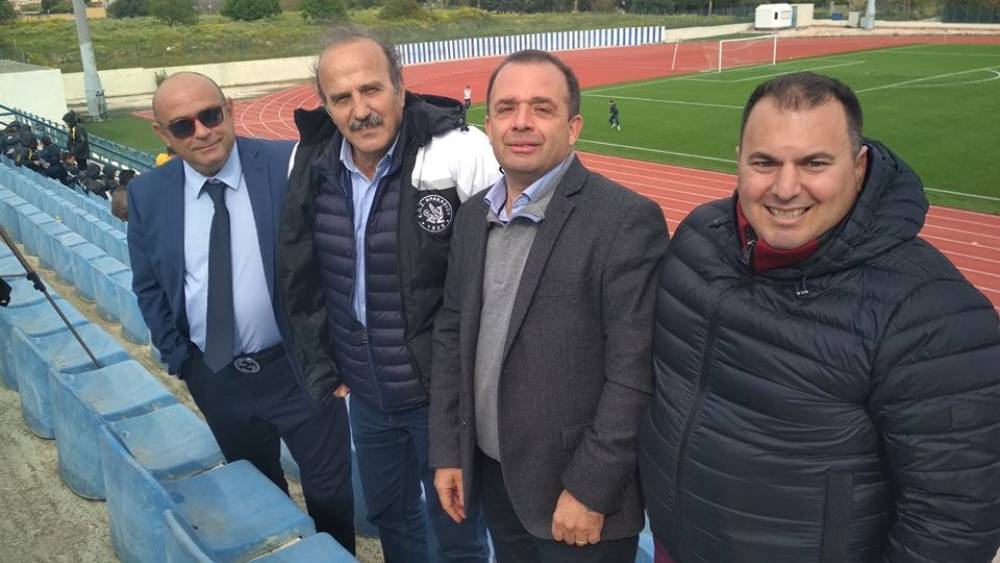 &Eta; &Phi;&Eta;&Mu;&Eta; &kappa;&alpha;&iota; &omicron; &Beta;&alpha;&sigma;ί&lambda;&eta;&sigmaf; &Zeta;&eta;&delta;&iota;&alpha;&nu;ά&kappa;&eta;&sigmaf; &kappa;&omicron;&nu;&tau;ά &sigma;&tau;&omicron;&nu; &alpha;&theta;&lambda;&eta;&tau;&iota;&sigma;&mu;ό &tau;&omicron;&upsilon; &tau;ό&pi;&omicron;&upsilon;