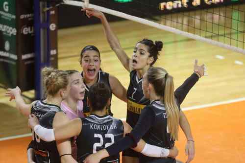 Pre League &Gamma;&upsilon;&nu;&alpha;&iota;&kappa;ώ&nu;: &Epsilon;&nu;&alpha; &alpha;&kappa;ό&mu;&eta; &nu;&tau;έ&rho;&mu;&pi;&iota; &alpha;&nu;ό&delta;&omicron;&upsilon; &gamma;&iota;&alpha; &tau;&alpha; &kappa;&omicron;&rho;ί&tau;&sigma;&iota;&alpha; &tau;&omicron;&upsilon; &Omicron;&Phi;&Eta;