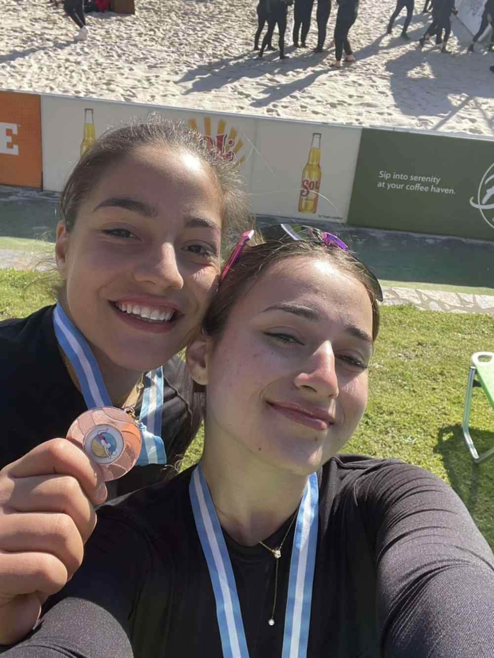 &Pi;ή&rho;&alpha;&nu; &tau;&eta;&nu; 3&eta; &theta;έ&sigma;&eta; &sigma;&tau;&eta;&nu; &Epsilon;&lambda;&lambda;ά&delta;&alpha;