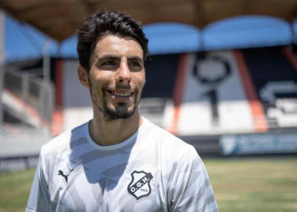 E&pi;&iota;&sigma;&tau;&rho;&Omicron;&Phi;&Eta; &mu;&epsilon;&tau;ά &alpha;&pi;&omicron; &delta;&upsilon;&omicron; &mu;ή&nu;&epsilon;&sigmaf;!