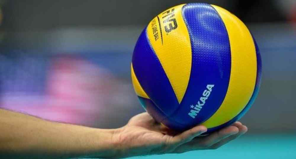 &Sigma;&tau;&omicron;&nu; "&alpha;έ&rho;&alpha;" &tau;&omicron; &pi;&rho;&omega;&tau;ά&theta;&lambda;&eta;&mu;&alpha; &tau;&eta;&sigmaf; Volley League-&Alpha;&sigma;&chi;&eta;&mu;&alpha; &mu;&alpha;&nu;&tau;ά&tau;&alpha; &gamma;&iota;&alpha; &tau;&alpha; έ&sigma;&omicron;&delta;&alpha; &alpha;&pi;&omicron; &tau;&omicron; &sigma;&tau;&omicron;ί&chi;&eta;&mu;&alpha;