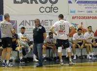 &Eta; &epsilon;&pi;ό&mu;&epsilon;&nu;&eta; &mu;έ&rho;&alpha; &sigma;&tau;&omicron; &beta;ό&lambda;&epsilon;&iota; &tau;&omicron;&upsilon; &Omicron;&Phi;&Eta;-&Tau;&iota; &lambda;έ&epsilon;&iota; &omicron; &Gamma;&iota;ά&nu;&nu;&eta;&sigmaf; &Delta;&alpha;&nu;&delta;ά&lambda;&eta;&sigmaf;