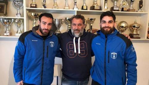 &Mu;&epsilon; ...&mu;&epsilon;&tau;&alpha;&gamma;&rho;&alpha;&phi;έ&sigmaf; &mu;&pi;ή&kappa;&epsilon; &tau;&omicron; 2019 &gamma;&iota;&alpha; &tau;&omicron;&nu; &Eta;&rho;ό&delta;&omicron;&tau;&omicron;