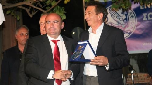 "N&alpha; &kappa;ά&nu;&omicron;&upsilon;&mu;&epsilon; ό&lambda;&omicron;&iota; &alpha;&upsilon;&tau;ό &pi;&omicron;&upsilon; &pi;&rho;έ&pi;&epsilon;&iota; &gamma;&iota;&alpha; &tau;&omicron;&nu; &Omicron;&Phi;&Eta;!"