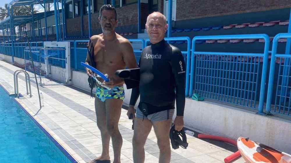&Kappa;&alpha;&theta;ά&rho;&iota;&sigma;&alpha;&nu; &tau;&omicron;&nu; &pi;&upsilon;&theta;&mu;έ&nu;&alpha; &tau;&eta;&sigmaf; &pi;&iota;&sigma;ί&nu;&alpha;&sigmaf;