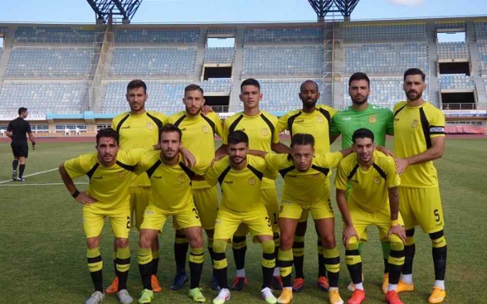 &Chi;&alpha;&mu;ό&gamma;&epsilon;&lambda;&alpha; &sigma;&tau;&omicron;&nu; &Epsilon;&rho;&gamma;&omicron;&tau;έ&lambda;&eta;