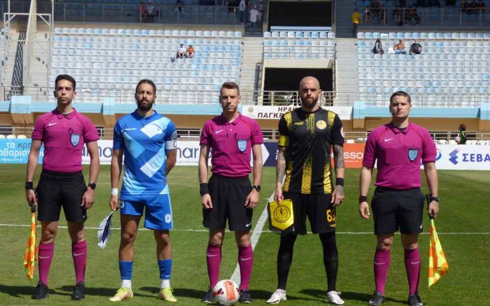 &Phi;&iota;&lambda;ί &zeta;&omega;ή&sigmaf; &gamma;&iota;&alpha; &tau;&omicron;&nu; &Eta;&rho;ό&delta;&omicron;&tau;&omicron;-&Sigma;&tau;&omicron; &chi;έ&rho;&iota; &tau;&omicron;&upsilon; &eta; &sigma;&omega;&tau;&eta;&rho;ί&alpha;