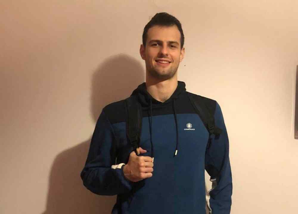 Altay Demirci: "&Eta;&rho;&theta;&alpha; &gamma;&iota;&alpha; &nu;&alpha; &beta;&omicron;&eta;&theta;ή&sigma;&omega; &tau;&omicron;&nu; &Omicron;&Phi;&Eta;, &nu;&alpha; &pi;&epsilon;&tau;ύ&chi;&epsilon;&iota; &tau;&omicron;&upsilon;&sigmaf; &sigma;&tau;ό&chi;&omicron;&upsilon;&sigmaf; &tau;&omicron;&upsilon;"