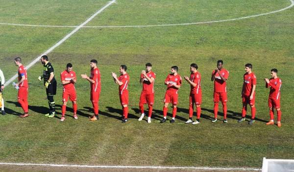 &Sigma;&tau;&omicron; &Alpha;&lambda;&kappa;&alpha;&zeta;ά&rho; &sigma;&tau;&alpha;&mu;ά&tau;&eta;&sigma;&epsilon; &tau;&omicron; &sigma;&epsilon;&rho;ί &tau;&omicron;&upsilon; &Alpha;&Omicron;&Chi;&alpha;&nu;&iota;ά/&Kappa;&iota;&sigma;&sigma;&alpha;&mu;&iota;&kappa;&omicron;&upsilon;