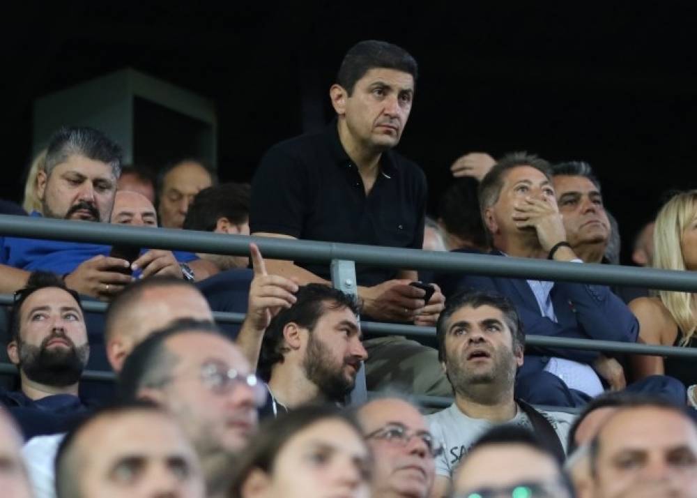 &Tau;&iota; &alpha;&pi;&alpha;&nu;&tau;ά&epsilon;&iota; &omicron; &Alpha;&upsilon;&gamma;&epsilon;&nu;ά&kappa;&eta;&sigmaf; &gamma;&iota;&alpha; &tau;&eta;&nu; &pi;&alpha;&rho;&omicron;&upsilon;&sigma;ί&alpha; &phi;&iota;&lambda;ά&theta;&lambda;&omega;&nu; &tau;&omicron;&upsilon; &Omicron;&lambda;&upsilon;&mu;&pi;&iota;&alpha;&kappa;&omicron;ύ &sigma;&tau;&omicron; &Gamma;&epsilon;&nu;&tau;ί &Kappa;&omicron;&upsilon;&lambda;έ