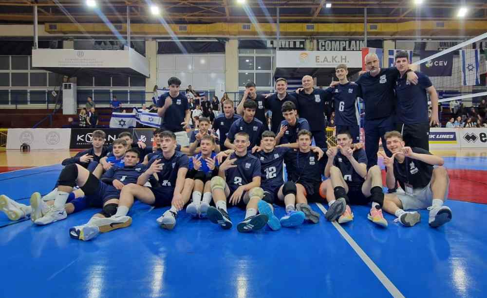 &Mu;&epsilon;...ά&rho;&omega;&mu;&alpha; &Kappa;&rho;ή&tau;&eta;&sigmaf;, &eta; &Epsilon;&theta;&nu;&iota;&kappa;ή U16 &mu;&pi;ή&kappa;&epsilon; &mu;&epsilon; &tau;&omicron; &delta;&epsilon;&xi;ί &sigma;&tau;&omicron; &Pi;&alpha;&nu;&epsilon;&upsilon;&rho;&omega;&pi;&alpha;ϊ&kappa;ό!