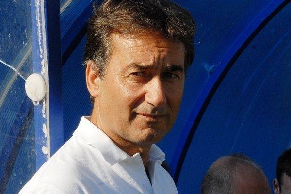 &Delta;&upsilon;&omicron; &pi;&alpha;&lambda;&iota;&omicron;ί &gamma;&nu;ώ&rho;&iota;&mu;&omicron;&iota; &tau;&omicron;&upsilon; &Epsilon;&rho;&gamma;&omicron;&tau;έ&lambda;&eta;, &upsilon;&pi;&omicron;&psi;ή&phi;&iota;&omicron;&iota; &gamma;&iota;&alpha; &tau;&omicron;&nu; &Iota;&omega;&nu;&iota;&kappa;ό!
