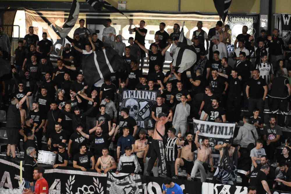 &Mu;&epsilon;&gamma;ά&lambda;&omicron; &pi;&alpha;&iota;&chi;&nu;ί&delta;&iota; &Omicron;&Phi;&Eta;-&Pi;&alpha;&nu;&alpha;&theta;&eta;&nu;&alpha;ϊ&kappa;ό&sigmaf; &tau;&eta;&nu; &Kappa;&upsilon;&rho;&iota;&alpha;&kappa;ή (2/2, 5&mu;&mu;) &sigma;&tau;&omicron; &kappa;&lambda;&epsilon;&iota;&sigma;&tau;ό &tau;&omicron;&upsilon; &Beta;&Alpha;&Kappa;