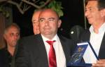 &Epsilon;&nu;&alpha; &alpha;&theta;&lambda;&eta;&tau;&iota;&kappa;ό &kappa;έ&nu;&tau;&rho;&omicron;, &tau;&omicron; ό&rho;&alpha;&mu;&alpha; &tau;&omicron;&upsilon; &Alpha;&nu;&tau;ώ&nu;&eta; &Pi;&alpha;&pi;&alpha;&delta;ά&kappa;&eta; &sigma;&tau;&eta; &Delta;&alpha;&mu;ά&sigma;&tau;&alpha;