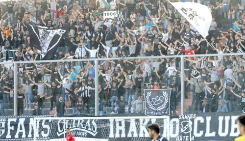 &Pi;&rho;ό&tau;&alpha;&sigma;&eta;-&beta;ό&mu;&beta;&alpha; o &Omicron;&Phi;&Eta;, &alpha;&lambda;&lambda;ά &kappa;&alpha;&mu;ί&alpha; &omicron;&mu;ά&delta;&alpha; &delta;&epsilon;&nu; &epsilon;ί&pi;&epsilon; "ό&chi;&iota;"