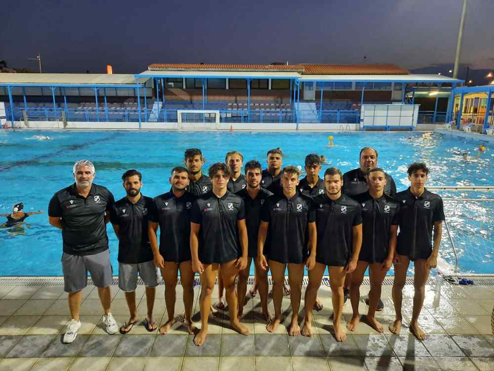 &Sigma;&tau;&eta; &mu;ά&chi;&eta; &tau;&eta;&sigmaf; &Beta;' &Epsilon;&theta;&nu;&iota;&kappa;ή&sigmaf; &omicron; &Omicron;&Phi;&Eta;-&Rho;ό&sigma;&tau;&epsilon;&rho; &kappa;&alpha;&iota; &pi;&rho;ό&gamma;&rho;&alpha;&mu;&mu;&alpha;