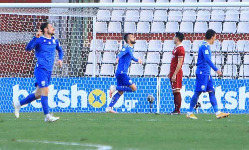 &Omicron;&lambda;&omicron;&iota; &kappa;&epsilon;&rho;&delta;ί&zeta;&omicron;&upsilon;&nu; &epsilon;&kappa;&tau;ό&sigmaf; &alpha;&pi;&omicron; &tau;&omicron;&nu; &Omicron;&Phi;&Eta;-Nέ&omicron; &mu;&epsilon;&gamma;ά&lambda;&omicron; &delta;&iota;&pi;&lambda;ό &eta; &Lambda;&alpha;&mu;ί&alpha; (VIDEO)