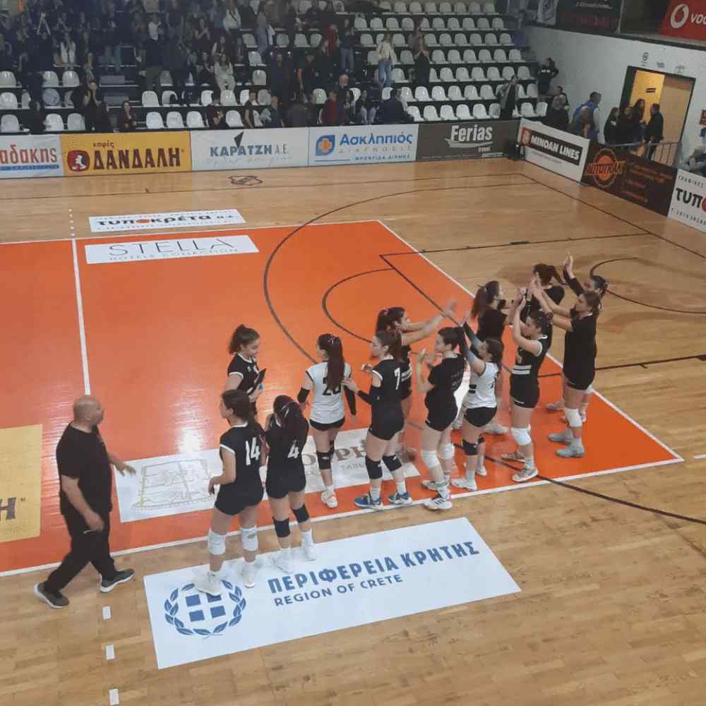 &Tau;&alpha; 15&chi;&rho;&omicron;&nu;&alpha; &kappa;&omicron;&rho;ί&tau;&sigma;&iota;&alpha; &tau;&omicron;&upsilon; &Omicron;&Phi;&Eta;, &pi;ά&lambda;&epsilon;&psi;&alpha;&nu; &alpha;&lambda;&lambda;ά &lambda;ύ&gamma;&iota;&sigma;&alpha;&nu; &alpha;&pi;&omicron; &tau;&omicron; &mu;&epsilon;&gamma;ά&lambda;&omicron; &phi;&alpha;&beta;&omicron;&rho;ί